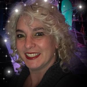 Meet your Posher, Melanie